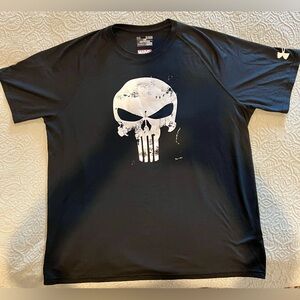 Marvel Under Armour XL loose heatgear t-shirt